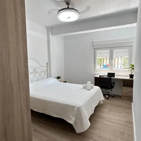 Guest house Acogedor Piso Compartido, Zona Bulevar *