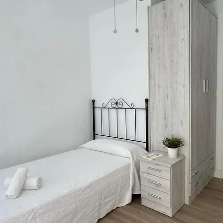 Guest house Acogedor Piso Compartido, Zona Bulevar Jaen